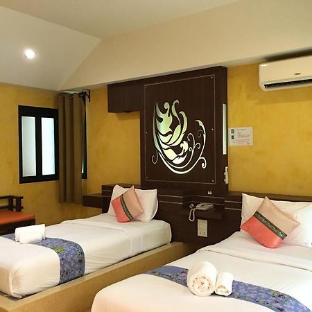Tanisa Resort Chumphon Esterno foto