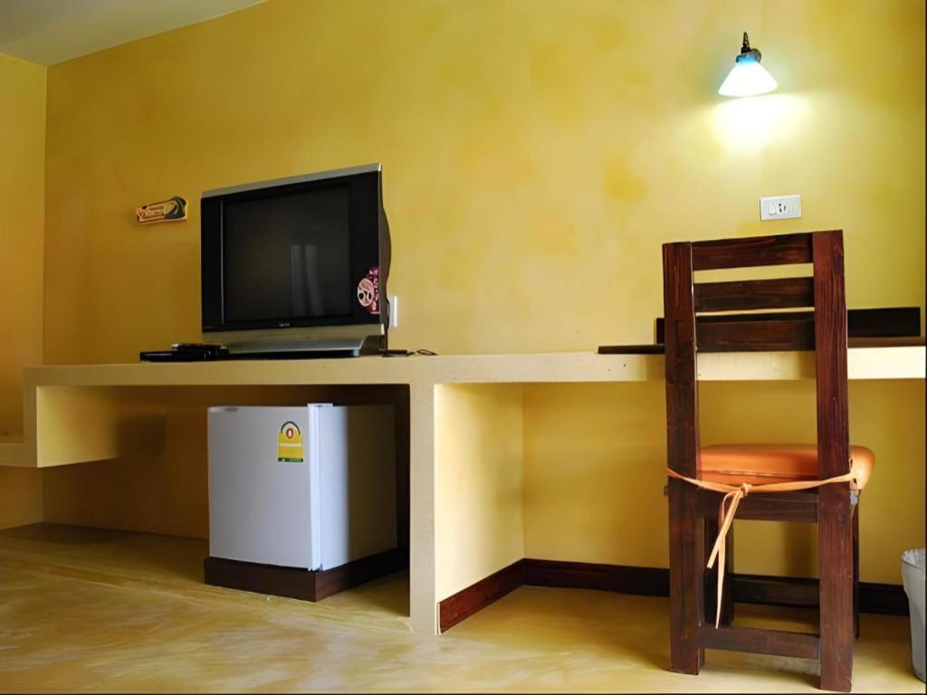 Tanisa Resort Chumphon Esterno foto