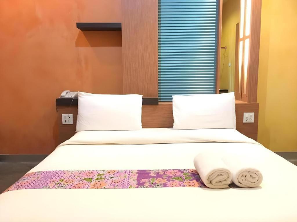 Tanisa Resort Chumphon Esterno foto