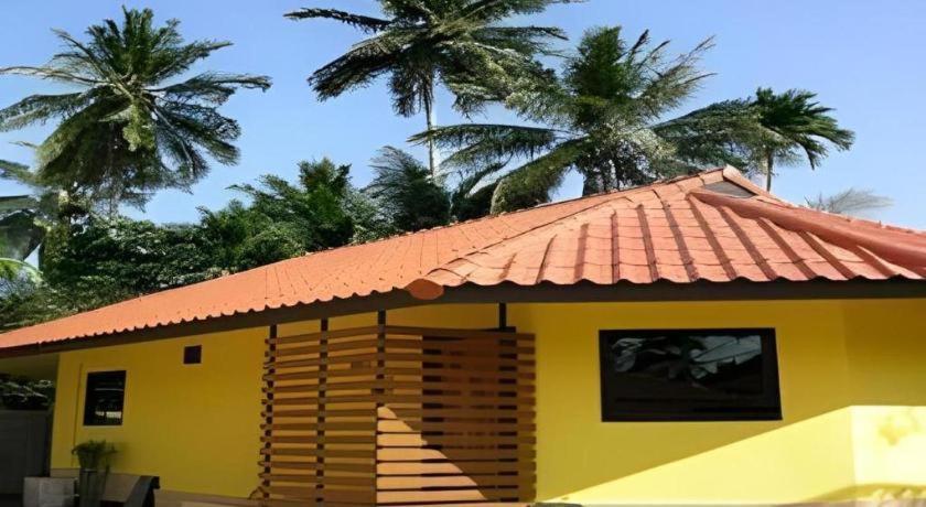 Tanisa Resort Chumphon Esterno foto