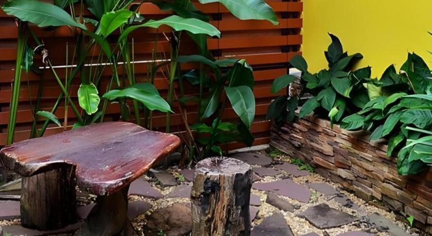 Tanisa Resort Chumphon Esterno foto