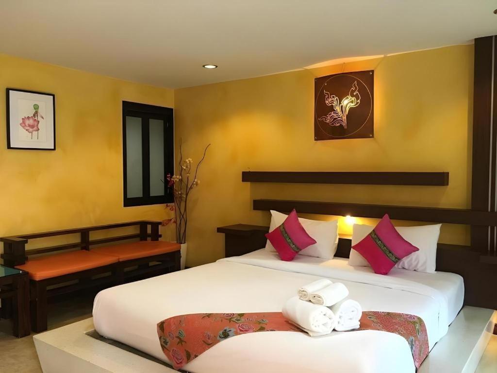 Tanisa Resort Chumphon Esterno foto